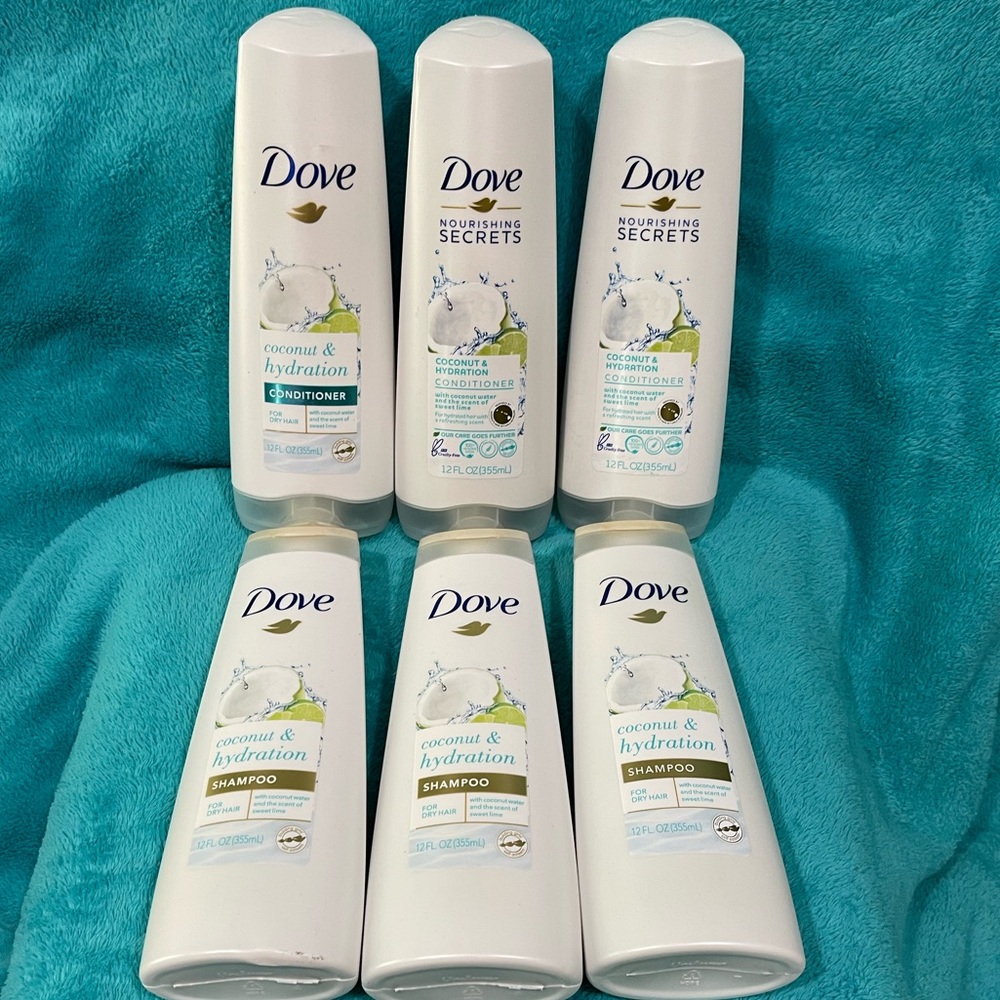 Dove Coconut Hydration Shampoo / Conditioner
